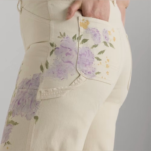 Lauren Ralph Lauren
Petite Floral High Rise Wide Leg Jeans size 10P - Picture 4 of 16